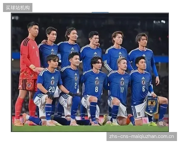 日本队迎来史上最强旅欧军团,多名球员以核心身份夺冠,阵容深度达到历史顶点。 日本队迎来史上最强旅欧军团,多名球员以核心身份夺冠,阵容深度达到历史顶点。